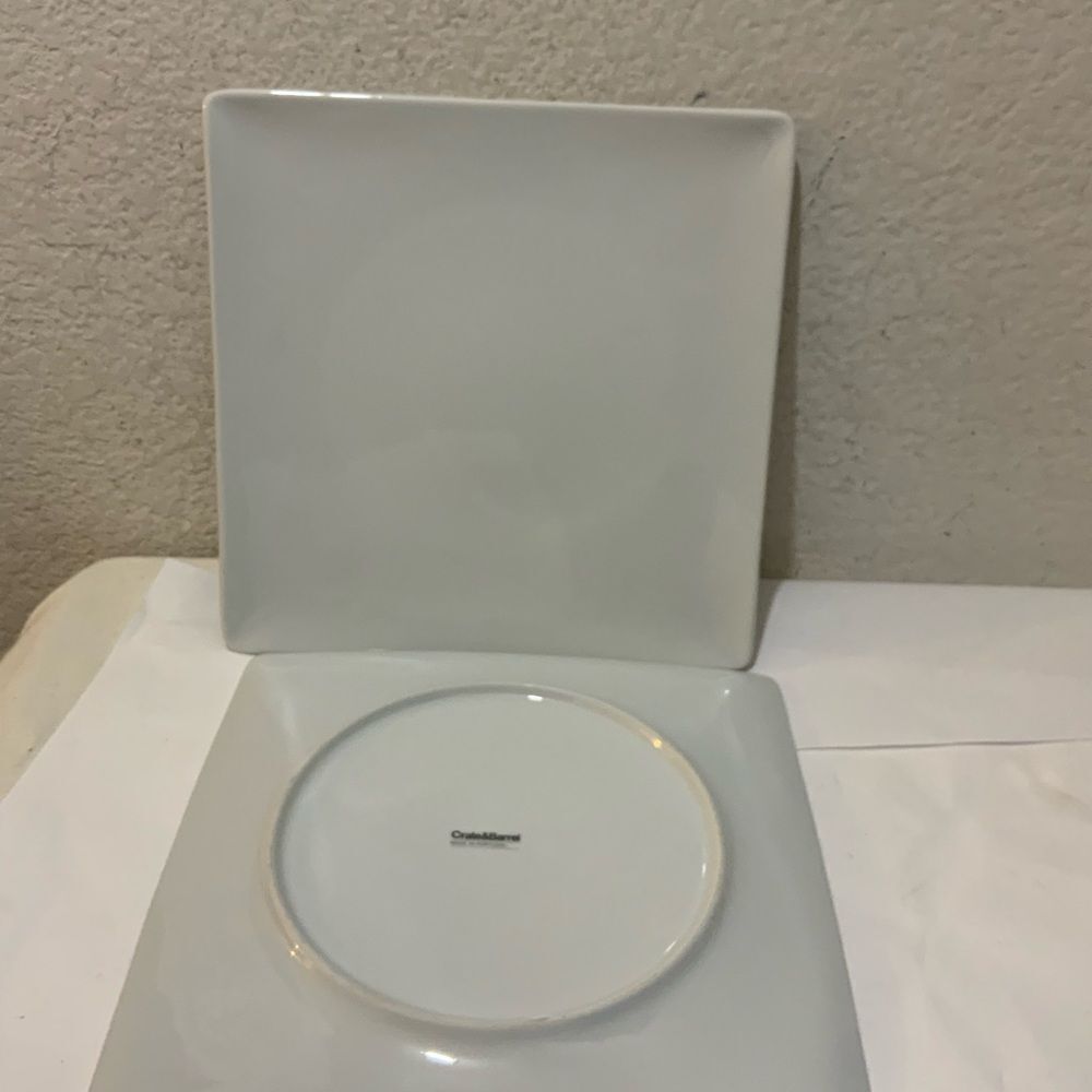 Crate & Barrel white square 10.25” Dinner Plates Round Base, Portugal. Set of 2